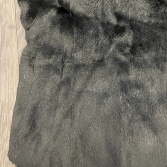 Solleciti Black fur short jacket - Picture 5 of 12